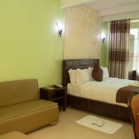 Legacy Hotel And Conference Centre Ltd Nakuru Bagian luar foto
