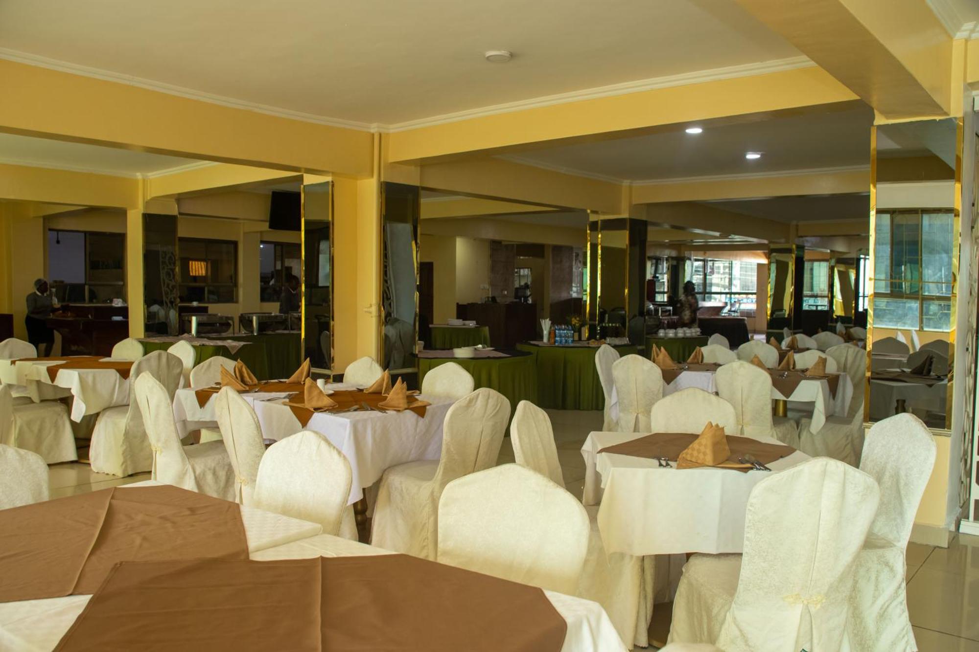 Legacy Hotel And Conference Centre Ltd Nakuru Bagian luar foto