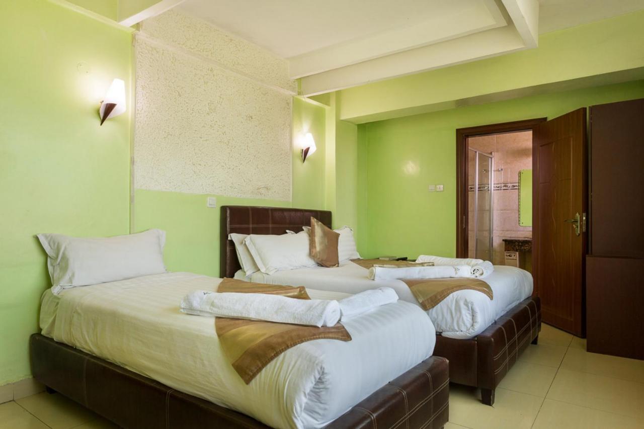 Legacy Hotel And Conference Centre Ltd Nakuru Bagian luar foto