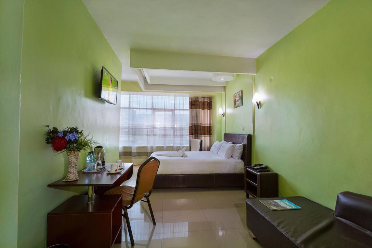 Legacy Hotel And Conference Centre Ltd Nakuru Bagian luar foto